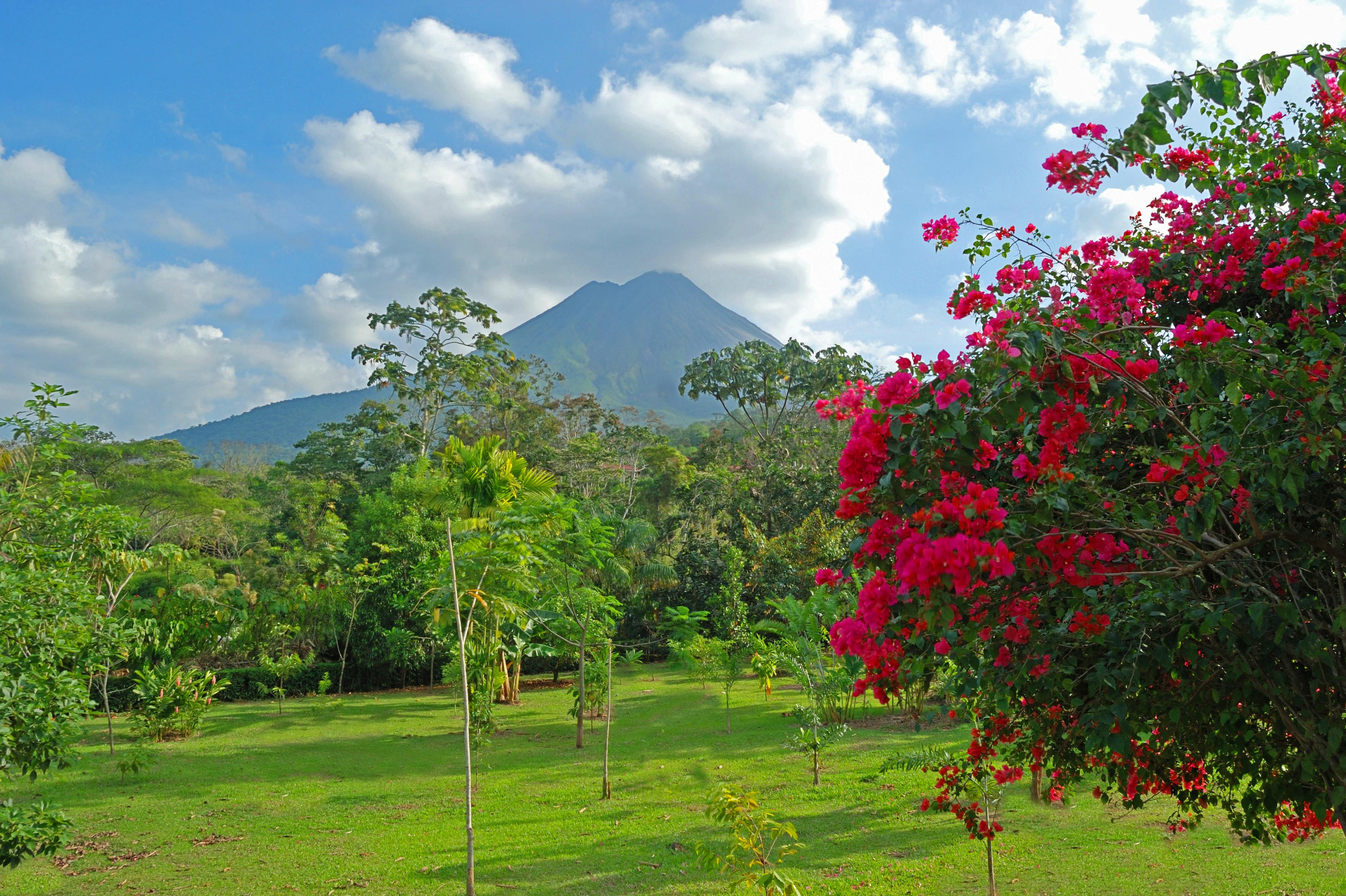 Volcano Lodge, Hotel & Thermal Experience La Fortuna Extérieur photo