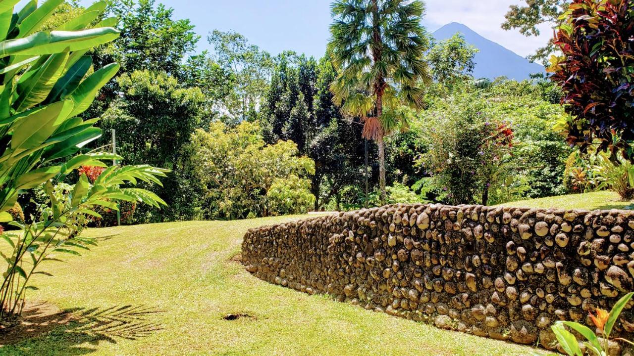 Volcano Lodge, Hotel & Thermal Experience La Fortuna Extérieur photo